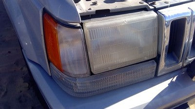 93-95 Jeep Grand Cherokee Passenger Right Head Light Front Lamp With Turn Signal