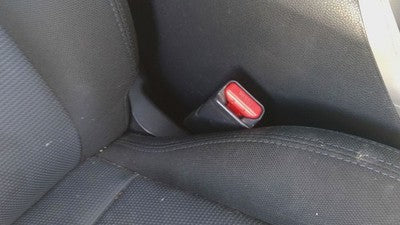 2011-2016 Kia Sportage Passenger Right Front Seat Belt Buckle Receiver Oem