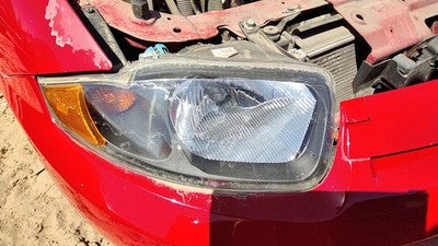 2003-2005 Chevy Cavalier Passenger Right Head Light Front Lamp 22707273
