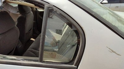 1997-2005 Chevy Malibu Driver Left Rear Vent Window Back Door Glass With Frame