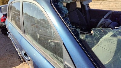 2005-2009 Hyundai Tucson Passenger Right Front Side Window Door Glass Oem
