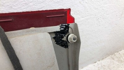 2004-2007 Buick Rendezvous Center Tail Light Section Oem Brake Lamp Middle