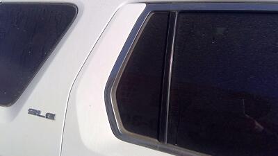 2010-17 Gmc Terrain Passenger Right Rear Vent Window Back Door Glass With Frame