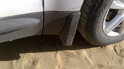 2010-2017 Gmc Terrain Passenger Right Moulding From Fender Trim Strip Mud Flap