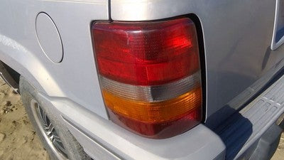 1993-1998 Jeep Grand Cherokee Driver Left Tail Light Oem Brake Lamp Rear