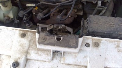 1996-1999 Ford Taurus Hood Latch Assembly With Bracket Oem F6dz16138ba
