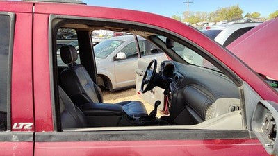2002-2009 Chevy Trail Blazer Passenger Right Front Side Window Door Glass Oem