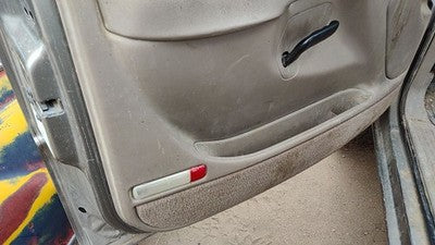 01-02 Silverado 2500 Driver Front Door Trim Panel With Master Switch Tan 52D