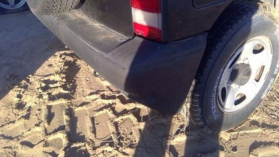 1996 1997 1998 Geo Tracker Rear Bumper Cover Assembly Oem Back Black 91173385