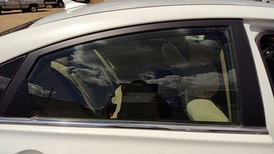 2011-2015 Hyundai Sonata Passenger Right Rear Side Window Door Glass Oem Back