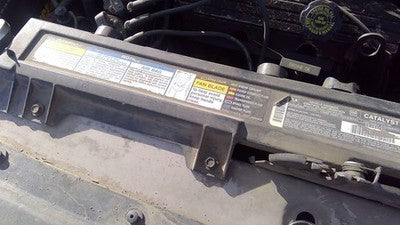 1990-1999 Olds Eighty Eight Top Plastic Cover Above Radiator Support Oem Upper