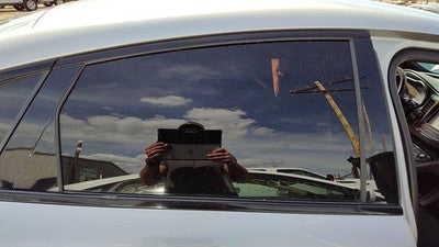 2015-2017 Chrysler 200 Passenger Right Rear Side Window Door Glass Oem Back