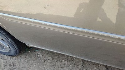 00-05 Deville Dts Passenger Right Rear Moulding From Door Back Trim Shale 156