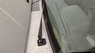 1985-1992 Volvo 740 Driver Left Windshield Wiper Arm Oem Blade Lever 1321581