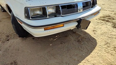 1985-1987 Olds Ciera Front Bumper Cover Assembly Oem White 22522863