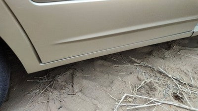 2000 Ford Windstar Passenger Right Rear Rocker Moulding On Quarter Panel Oem