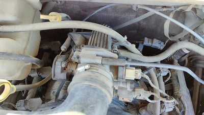 2004 Jeep Liberty Throttle Body Valve Oem With Sensors 3.7L 05114401Aa