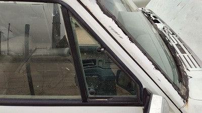 88-96 Cherokee Passenger Right Front Vent Window Small Door Glass With Frame