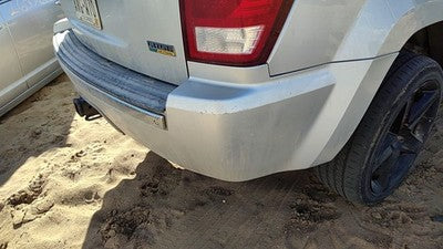 2005-2010 Jeep Grand Cherokee Rear Bumper Cover Assembly Oem Back Silver Ps2