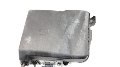 2008-2012 Chevy Malibu Battery Box With Hold Down Oem Mount Tray