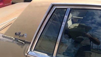 1980-85 Olds 88 Passenger Right Rear Vent Window Back Door Glass With Frame Oem