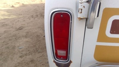 1975-1991 Ford Van E250 Driver Left Tail Light Oem Brake Lamp Rear D5uz13404a