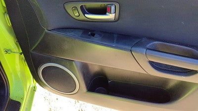2004-06 Mazda 3 Passenger Right Front Inside Door Trim Panel Only Oem Black