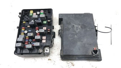 2007 Chevy Cobalt Engine Fuse Box Power Distribution Panel Oem 2.2L 19116537