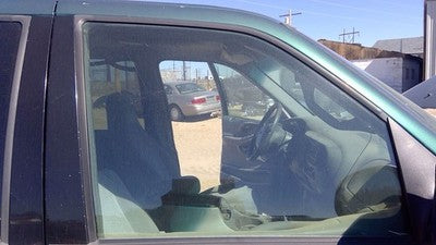 1997-2002 Ford Expedition Passenger Right Front Side Window Door Glass Oem