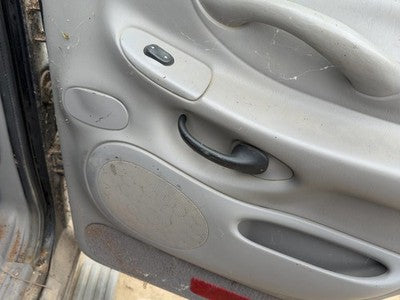 00-02 Expedition Passenger Right Rear Door Trim Panel With Switches Back Gray 12