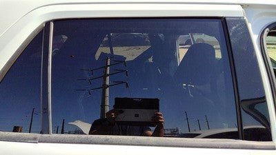 11-19 Police Interceptor Passenger Right Rear Side Window Door Glass Back