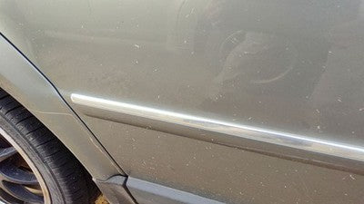 01-05 Vw Passat Passenger Right Rear Moulding From Door Back Trim Strip Silver