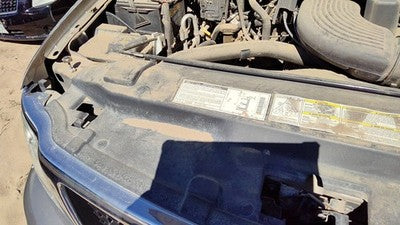 97-05 Ford Expedition Top Plastic Cover Above Radiator Support Sight Shield Oem
