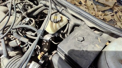 2000-05 Chevy Malibu Power Brake Booster With Master Cylinder Pair Set Oem