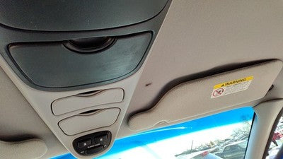 2000-03 Ford Windstar Center Overhead Console Dome Light Map Lamp Cubby Gray 22