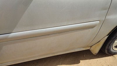 97-05 Malibu Passenger Right Front Moulding From Door Trim Strip Silver 12U