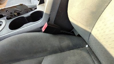 2005-2006 Mazda Tribute Driver Left Front Seat Belt Buckle Receiver Oem