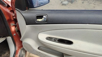 05-10 Chevy Cobalt Passenger Right Front Door Trim Panel With Switches Gray 14C