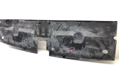 07-09 Silverado 2500 Plastic Cover Above Radiator Support 15911270 Sight Shield