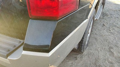 07-17 Expedition Passenger Right Upper Bumper Moulding Corner Panel Ua Black