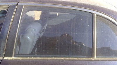 1997-2005 Buick Park Ave Driver Left Rear Side Window Door Glass Oem Back