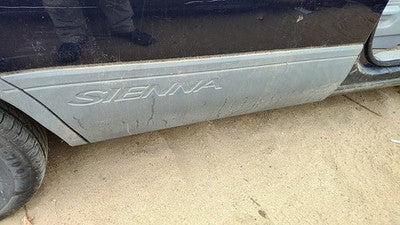 2001 Toyota Sienna Passenger Right Rear Moulding From Door Oem Back Trim Strip