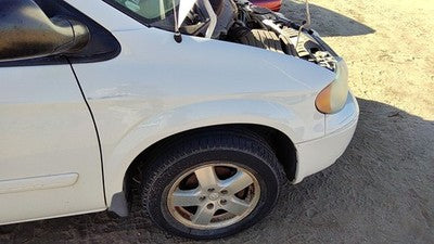 2001-2007 Dodge Caravan Passenger Right Front Fender Oem White Pw1 05018442Aa