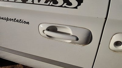 01-07 Caravan Passenger Right Rear Outside Door Handle Back