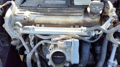 2005-2010 Chevy Cobalt Complete Fuel Rail With Injectors Set Loaded Oem 2.2L