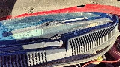 2000-2005 Dodge Neon Driver Left Windshield Wiper Arm Oem Blade Lever 5014793aa