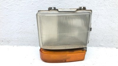 1980-1984 Deville Sedan Driver Left Turn Signal Light Lamp Oem Fender Cornering