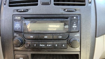 2004-2006 Kia Spectra Stock Radio Oem Factory Stereo Cd Player 4 Door 961502F100