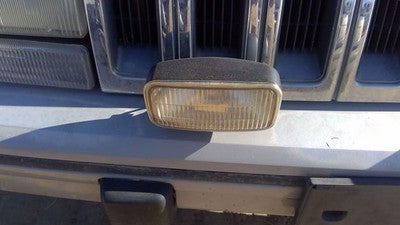 1993-1995 Jeep Grand Cherokee Passenger Right Fog Light Lamp Oem 04713582