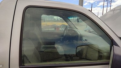 1999-2007 Chevy Silverado 2500 Passenger Right Front Side Window Door Glass Oem